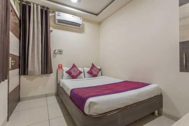 Hotel Mehar Residency Indaur Kültér fotó