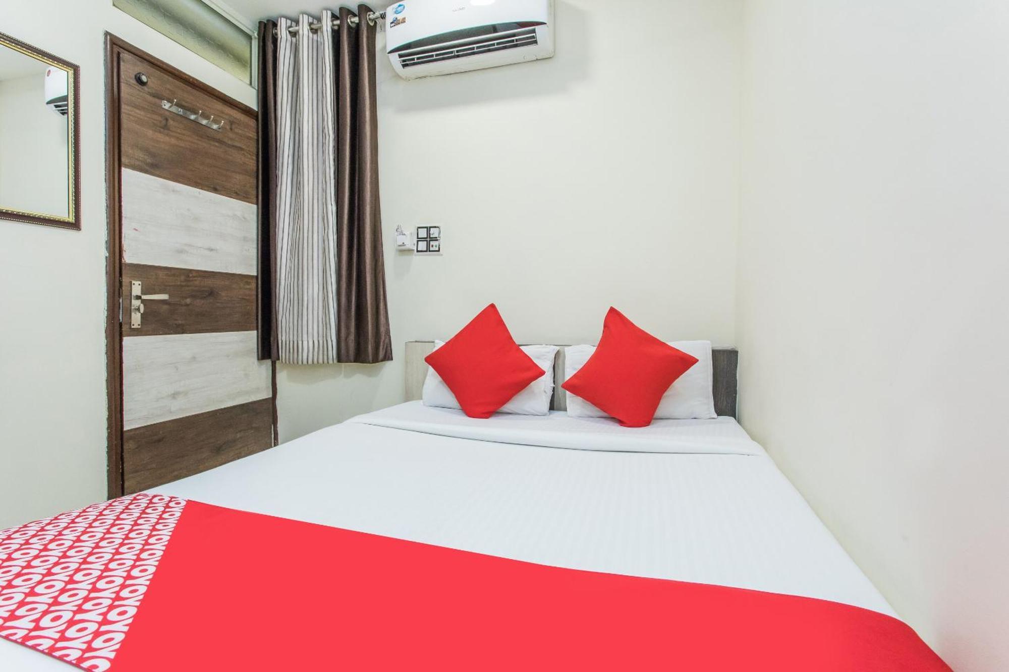 Hotel Mehar Residency Indaur Kültér fotó